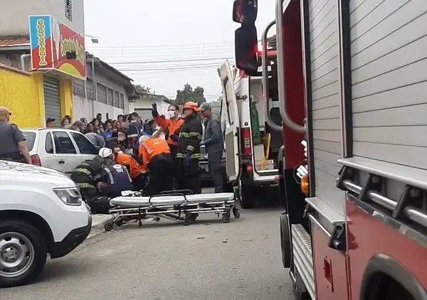 Criança de 7 anos é atropelada em São José
