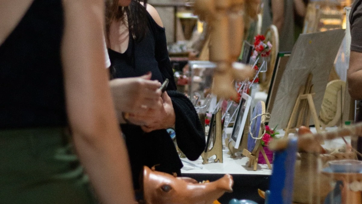 Feira reúne cultura caiçara, música e gastronomia
