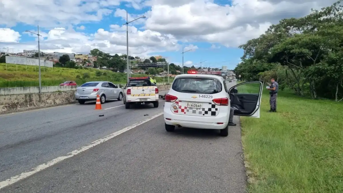 Motociclista morre em acidente na Av. Mário Covas em São José