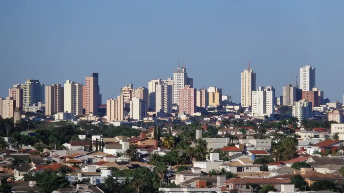 Em Presidente Prudente, Secretaria de Agricultura de SP participa da abertura da maior feira tecnológica de batata-doce do Brasil