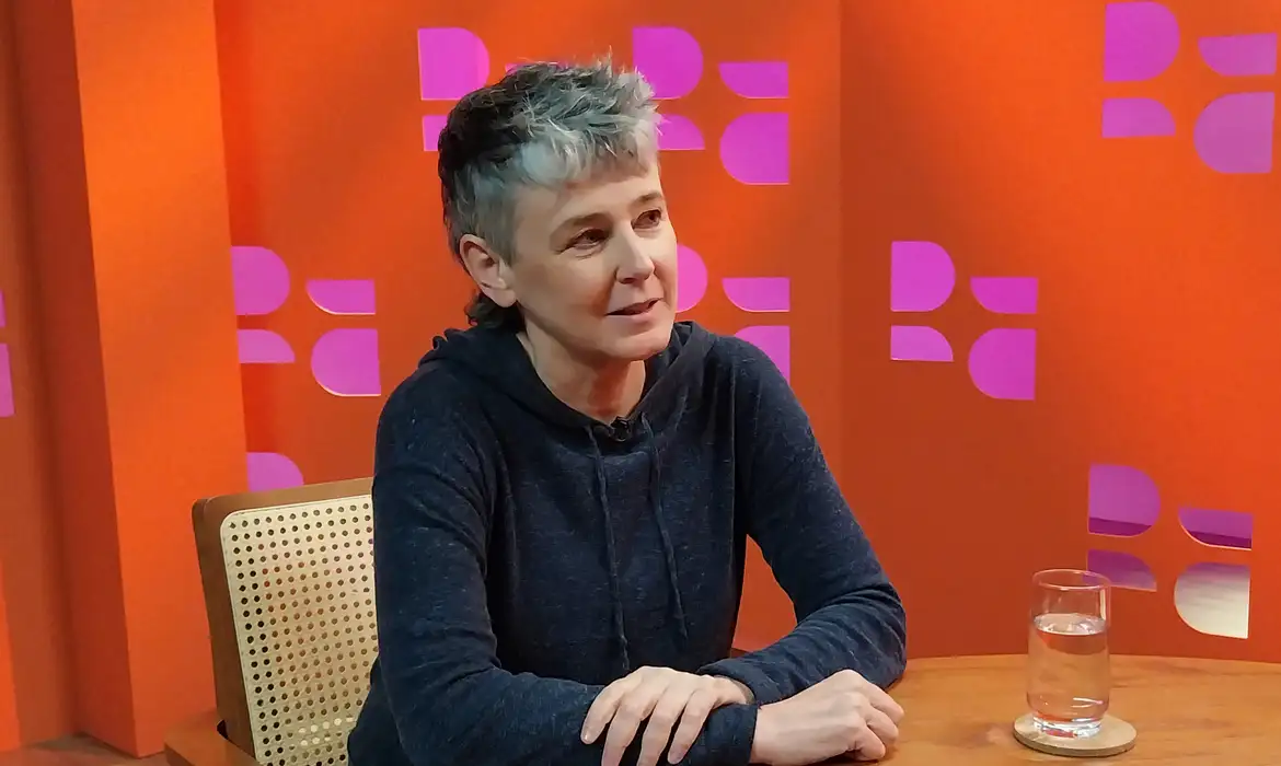 Ministério da Cultura emite nota de repúdio e pede explicações após Milly Lacombe ser vetada da Flim em São José