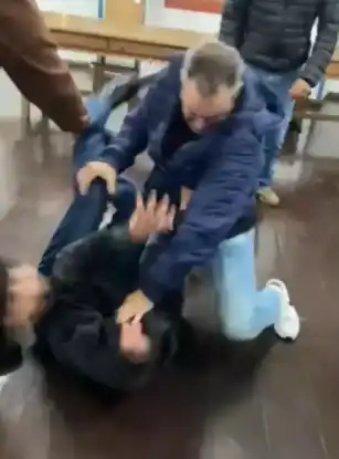 Vereadores trocam socos na Câmara de Paraibuna 