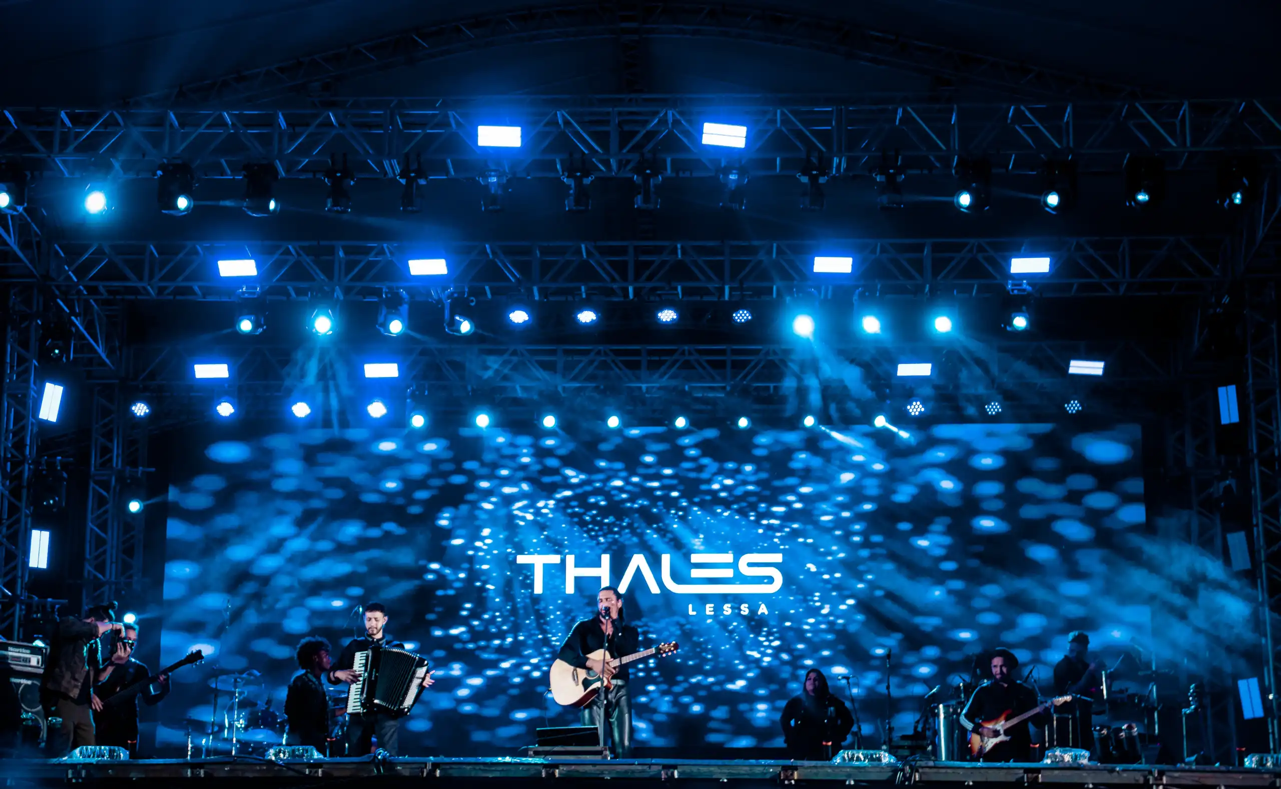 Thales Lessa leva seus sucessos para Araguari