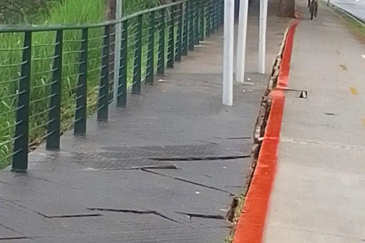 Rachaduras na Orla do Banhado preocupam moradores em São José dos Campos