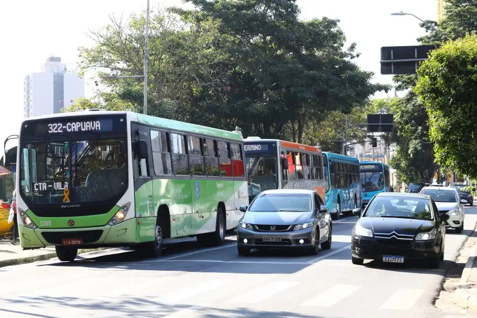 Novos valores da passagem de ônibus entram em vigor nesta terça (11) em São José; confira