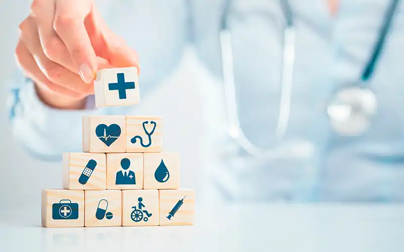 Pesquisa aponta que 73% dos pacientes analisam as avaliações antes de escolher um provedor de saúde
