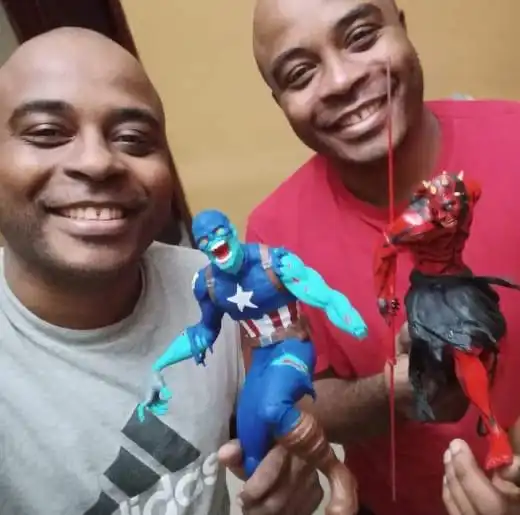 Gêmeos do Campos dos Alemães fazem sucesso com esculturas do mundo geek