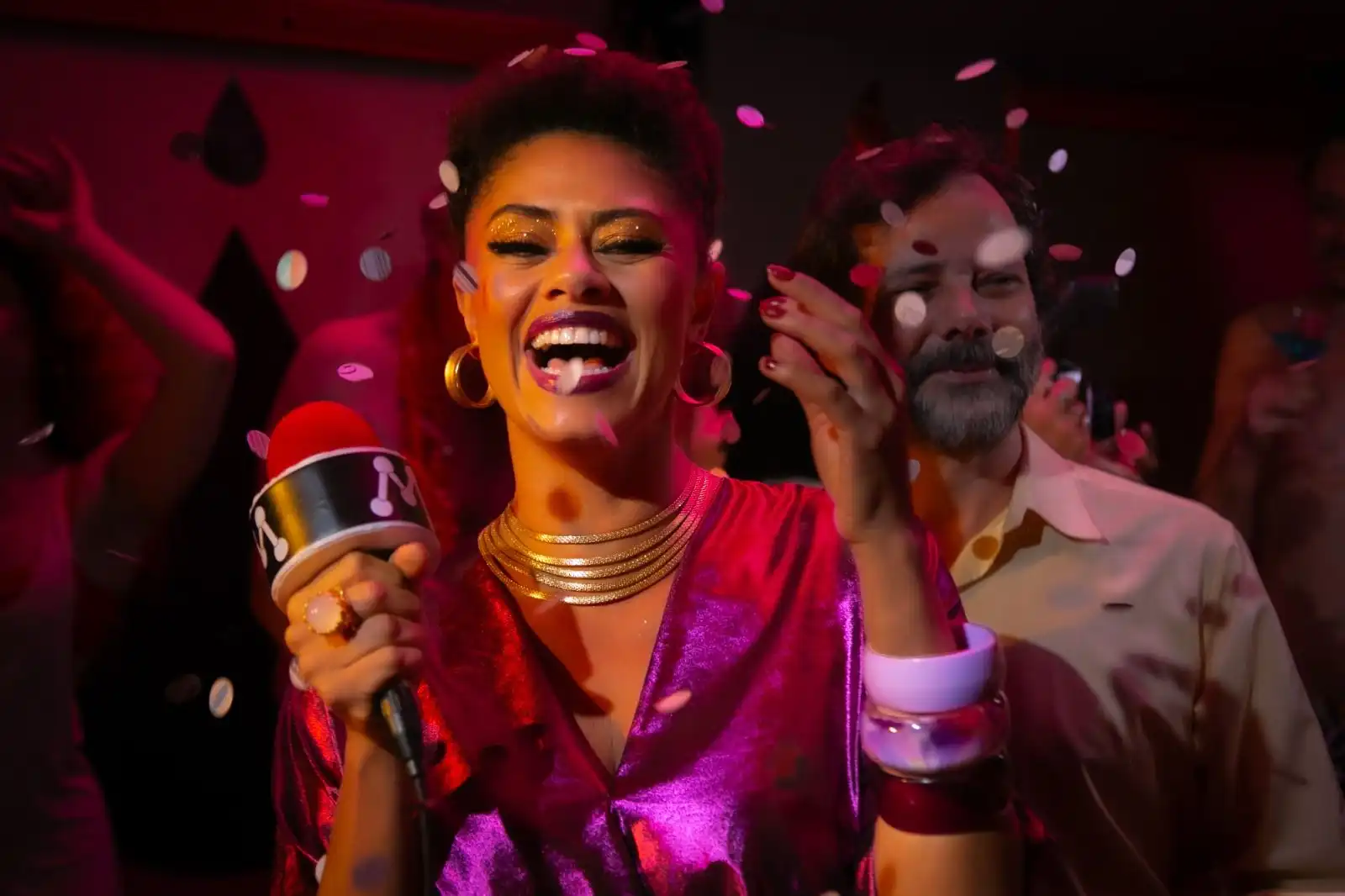 Jornalista e colunista Tânia Voss foi inspiração para personagem na série mais esperada do Brasil
