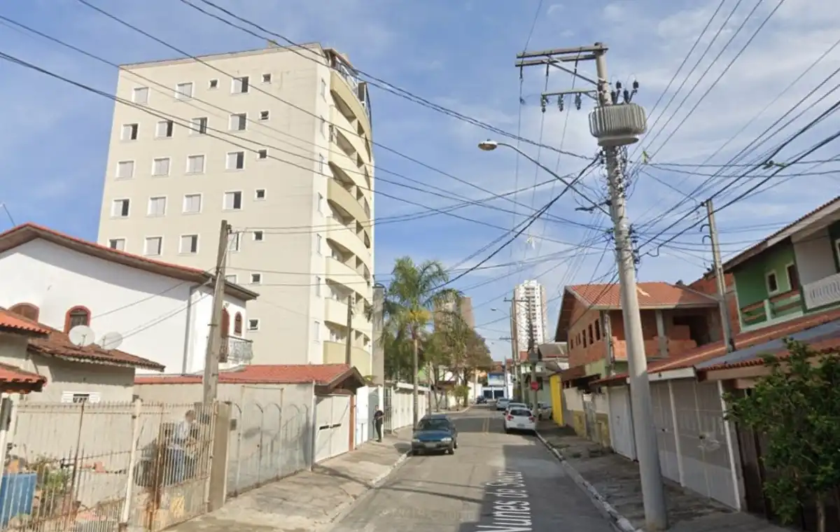 Neto agride a avó com chineladas após briga em São José