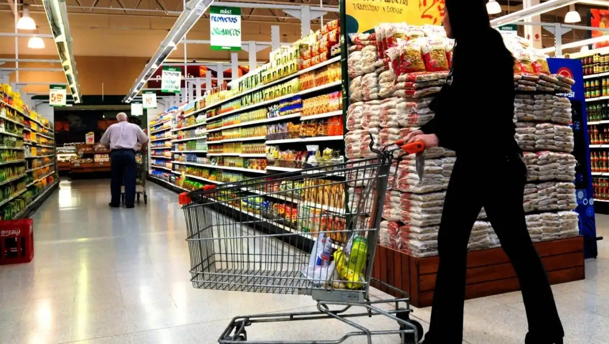 Alimentos de Natal devem ficar 9% mais caros neste ano, diz pesquisa