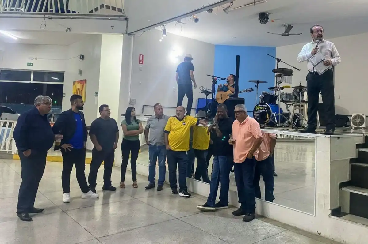 Dr. Adilson José da Silva toma posse como novo presidente do São José Esporte Clube