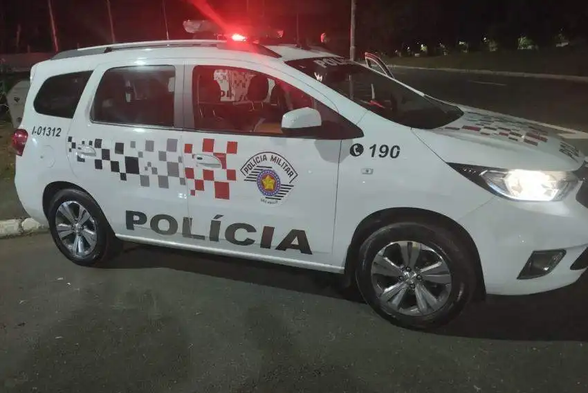 Homem é preso após agredir a mãe na Zona Leste de São José