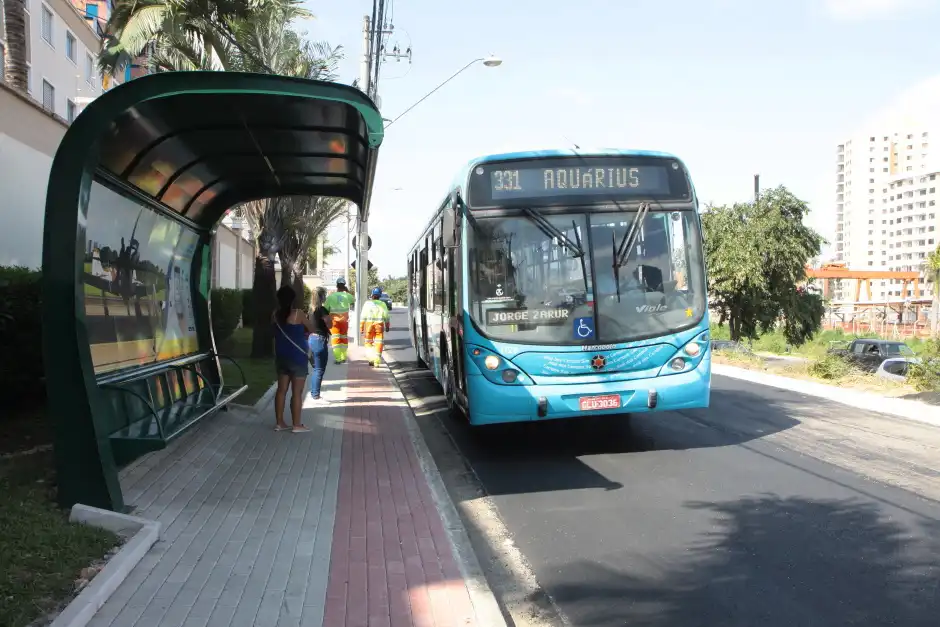 Andar de ônibus em São José dos Campos fica mais caro a partir de hoje (29) e vai para R$ 6,50