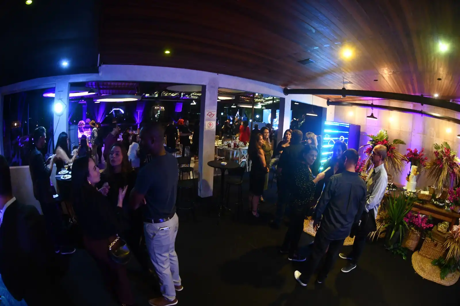 Noite de apresentação da GUTEN Festas & Eventos