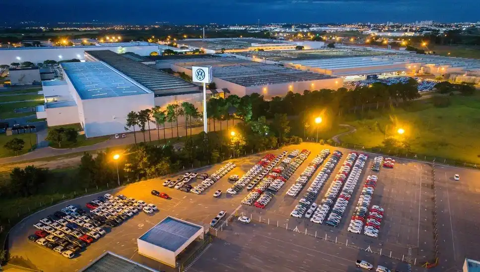 Volkswagen inicia férias coletivas na fábrica de Taubaté por impacto das chuvas no RS