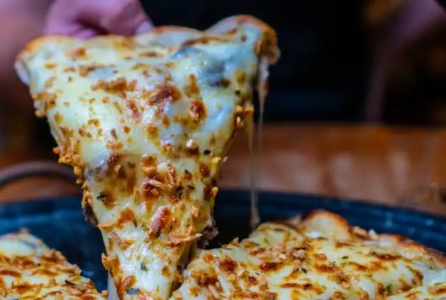 Pizzaria oferece rodízio vitalício para quem escolher novo nome do local