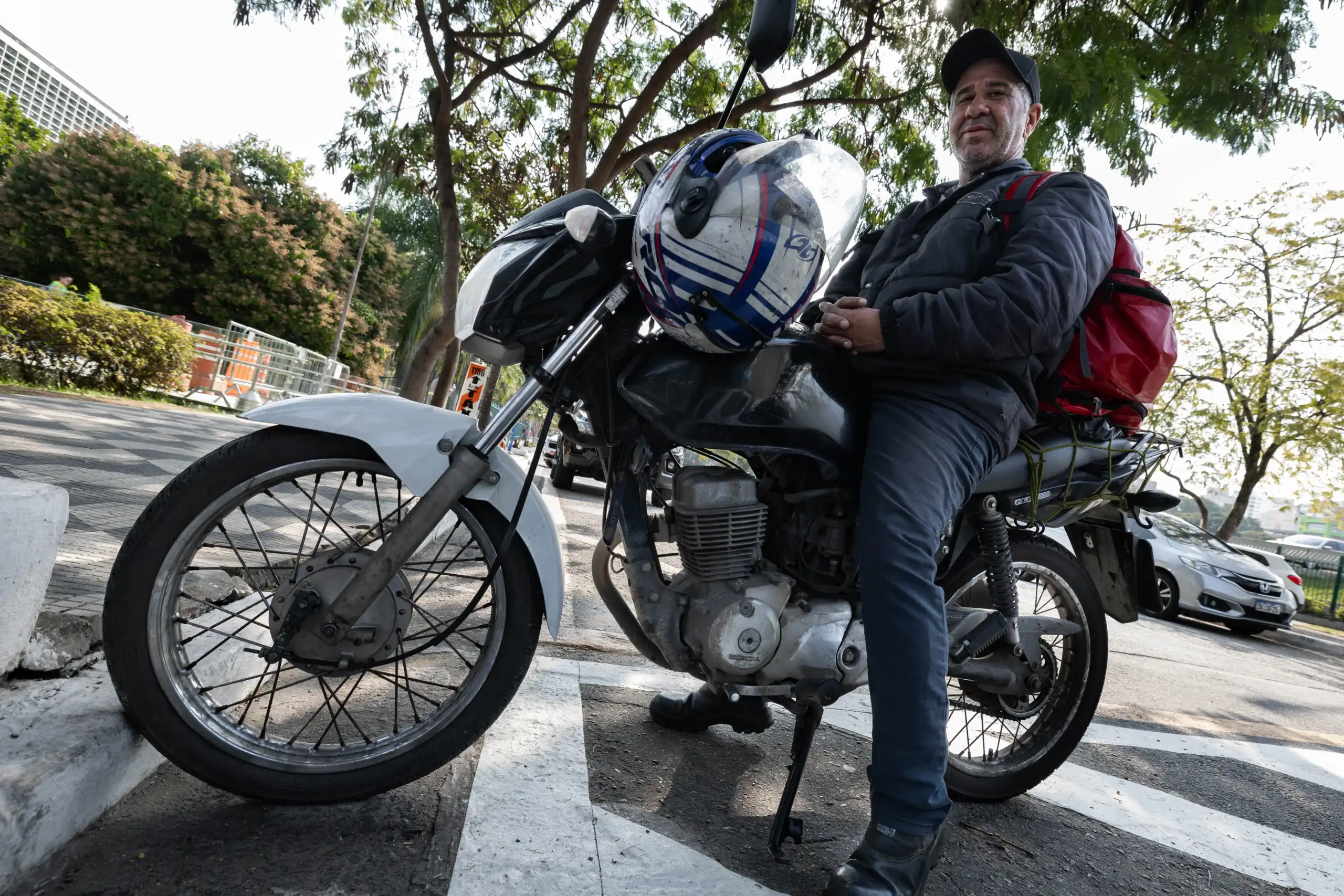 Trabalhadores que usam moto poderão receber adicional de 30% por periculosidade 