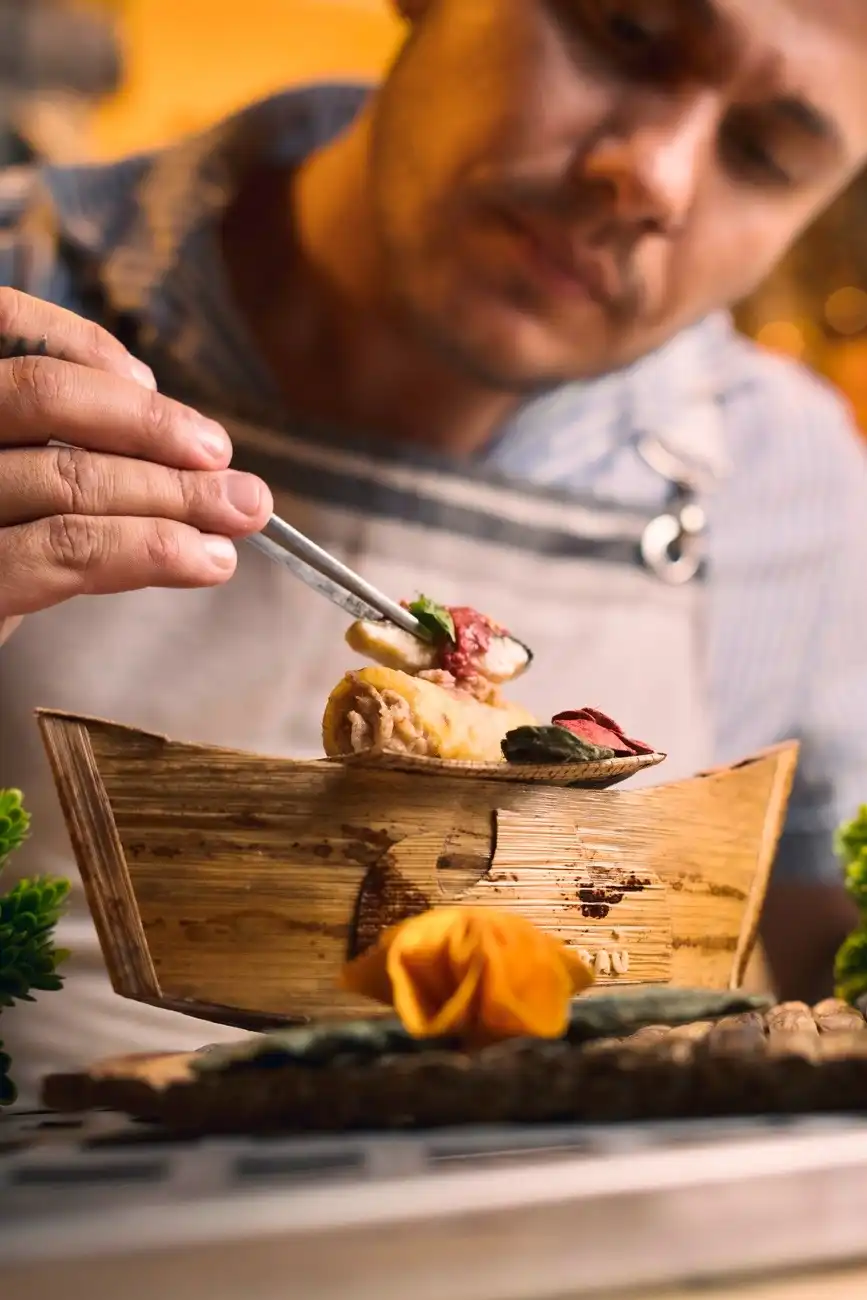 Chef brasileiro Rodrigo Lohan representa o Brasil no VII Campeonato Mundial de Tapas em Valladolid