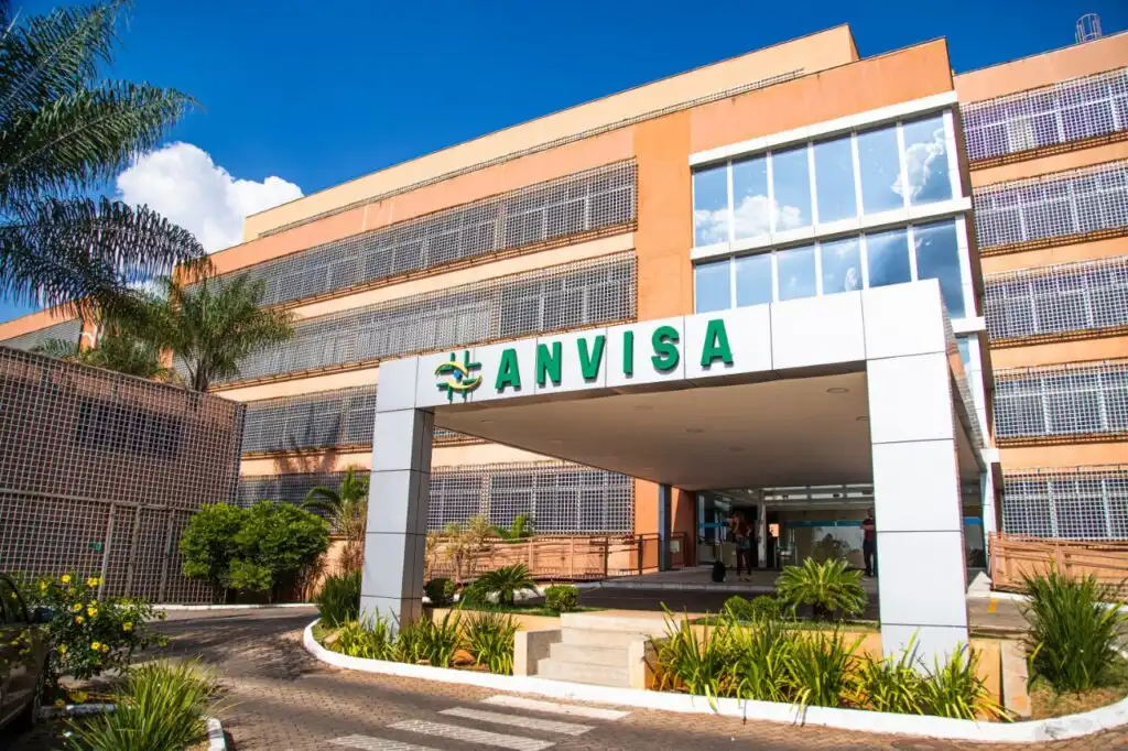 Cuidado com o golpe! Anvisa alerta sobre falsa cobrança