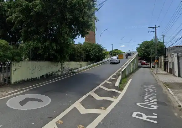 “Viaduto Torto” em Taubaté está interditado para obras