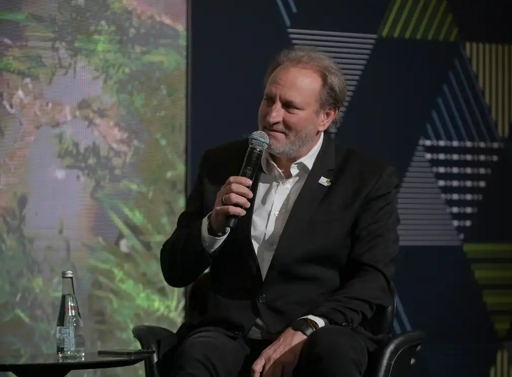 "Acreditamos que a natureza deve estar no centro de tudo", declara Alex Allard, fundador da Cidade Matarazzo, no primeiro FII Priority Summit Latino Americano