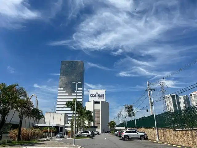 Colinas Shopping realiza melhorias no estacionamento
