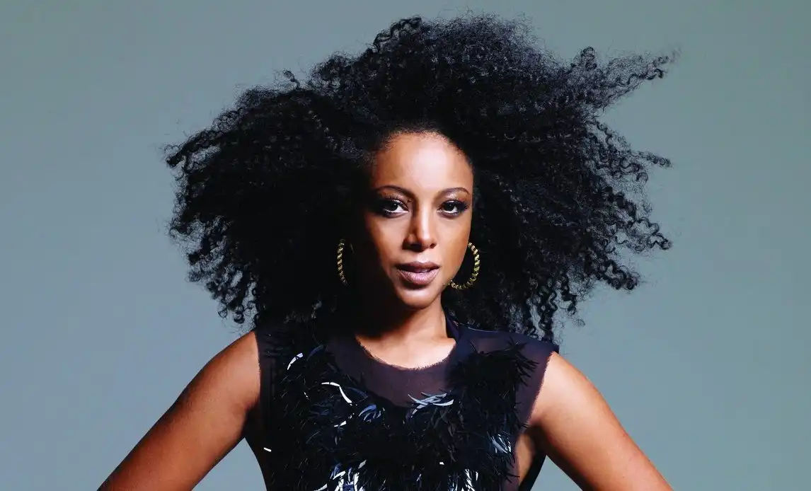 Semana da Consciência Negra: Negra Li fará show gratuito em Ilhabela