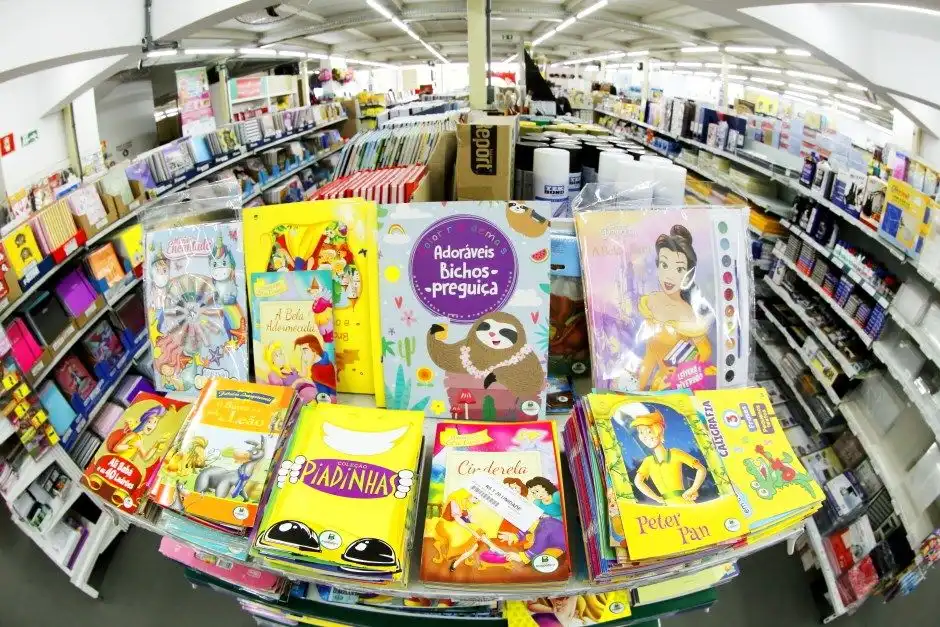 Duas lojas de produtos infantis foram autuadas pelo Procon após irregularidades