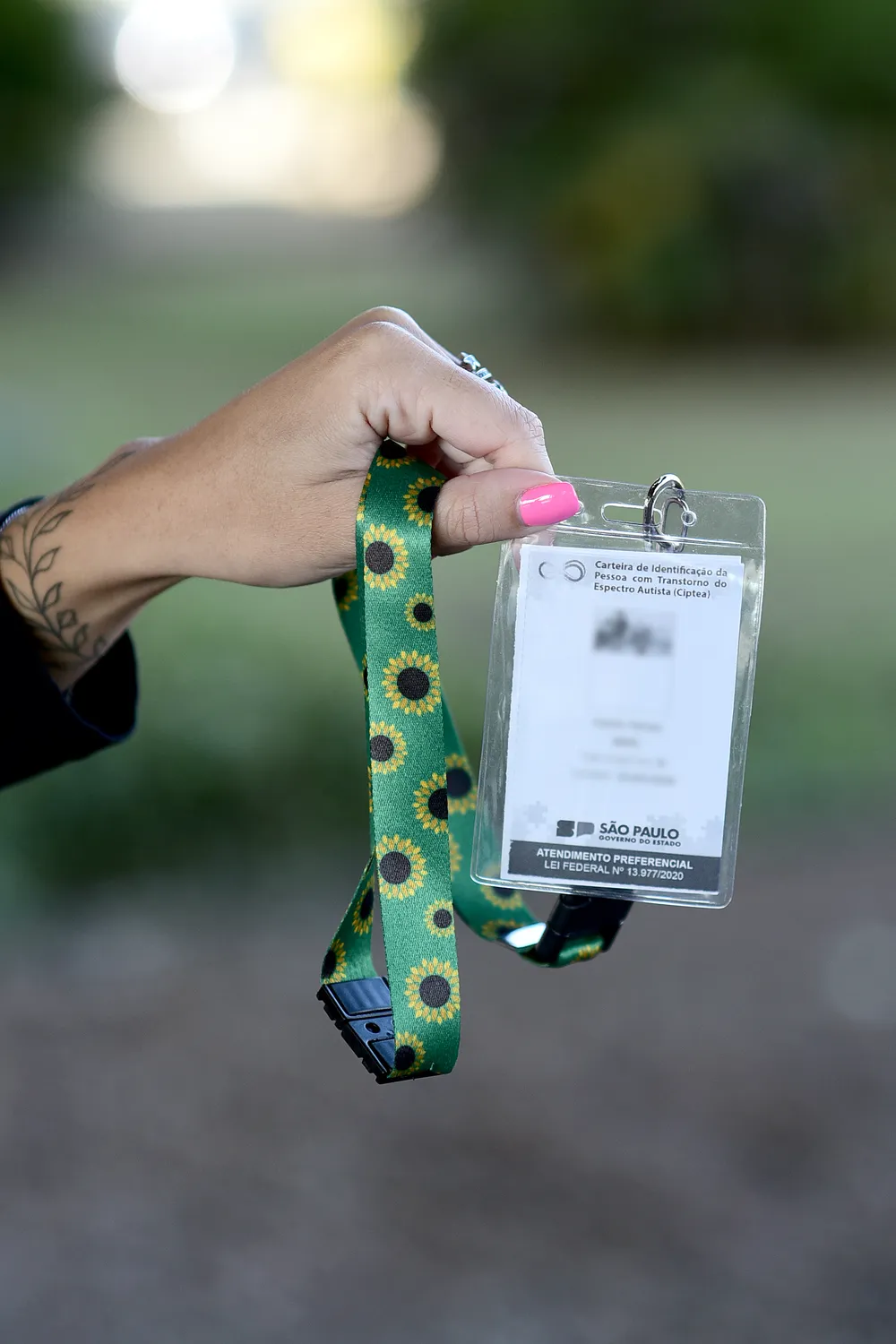 Poupatempo começa a emitir carteirinha de identificação de pessoas com autismo
