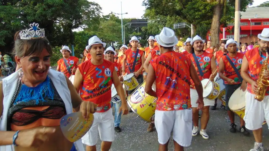 <strong>Bloco da Assem sai às ruas nesta quinta (16) com samba enredo “Sonhando com o Mundo Encantado”</strong>