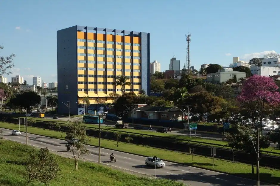 Prefeitura de São José abre inscrições para concurso com salário de até R$ 7,8 mil