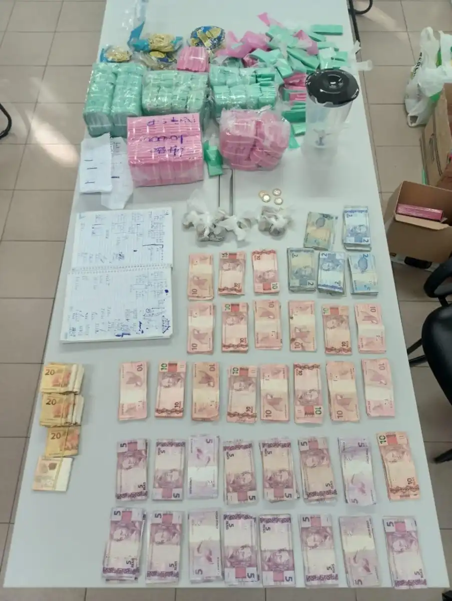 Polícia Civil prende 10 pessoas por tráfico de drogas em São José dos Campos