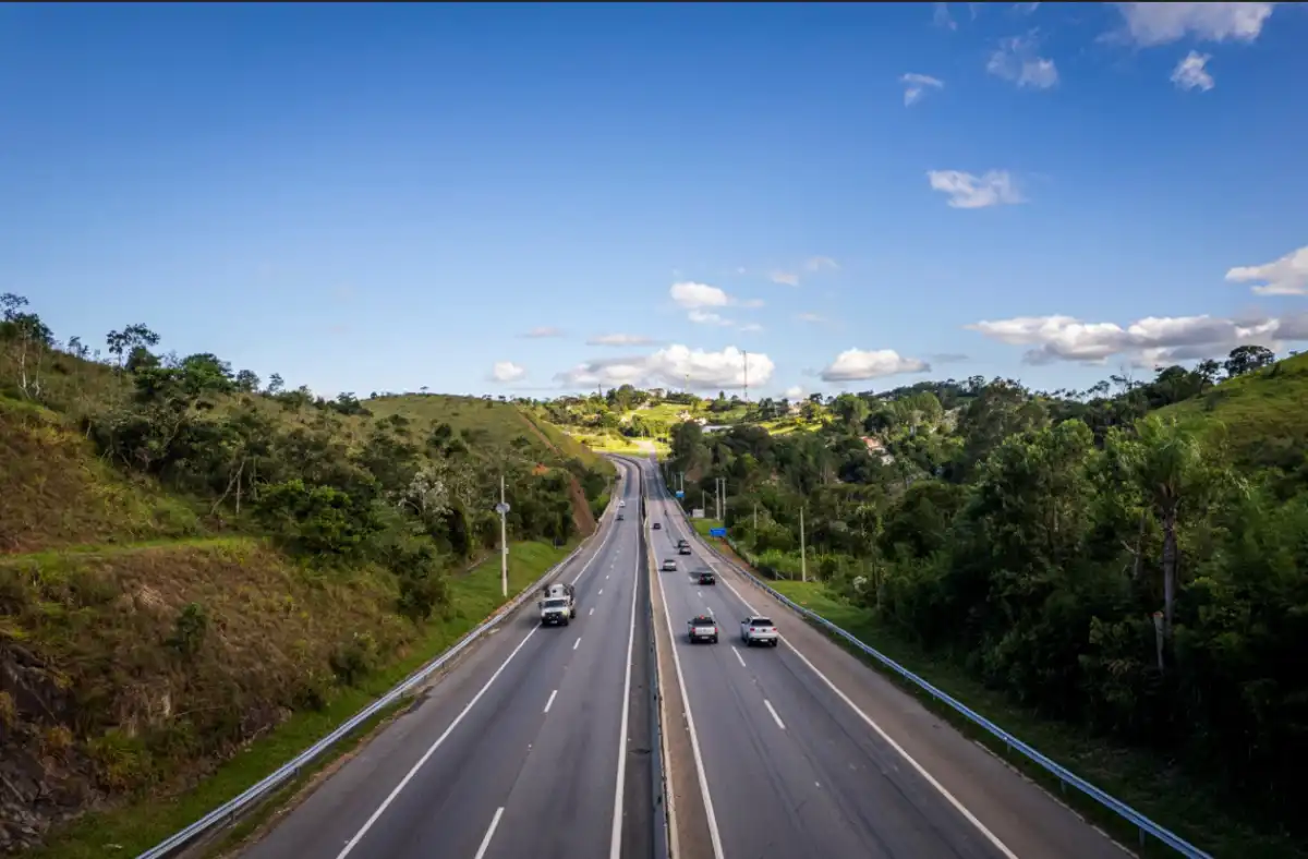 Cerca de 5 milhões de veículos devem circular pelas rodovias estaduais durante feriado