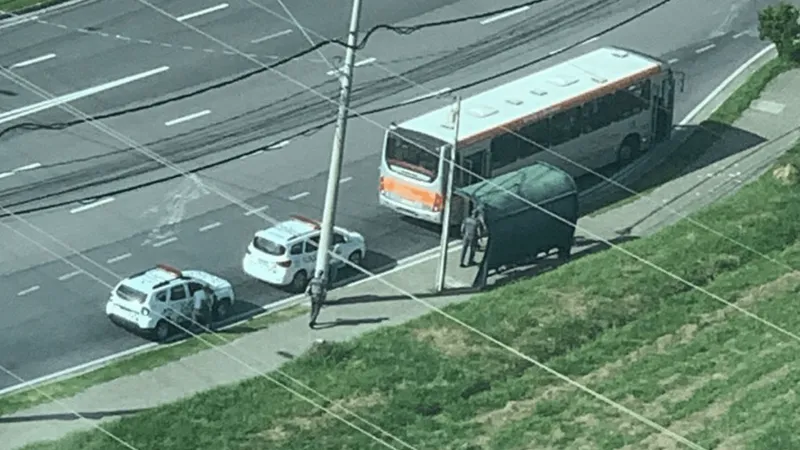 Homem é preso por importunação sexual em ônibus em São José dos Campos