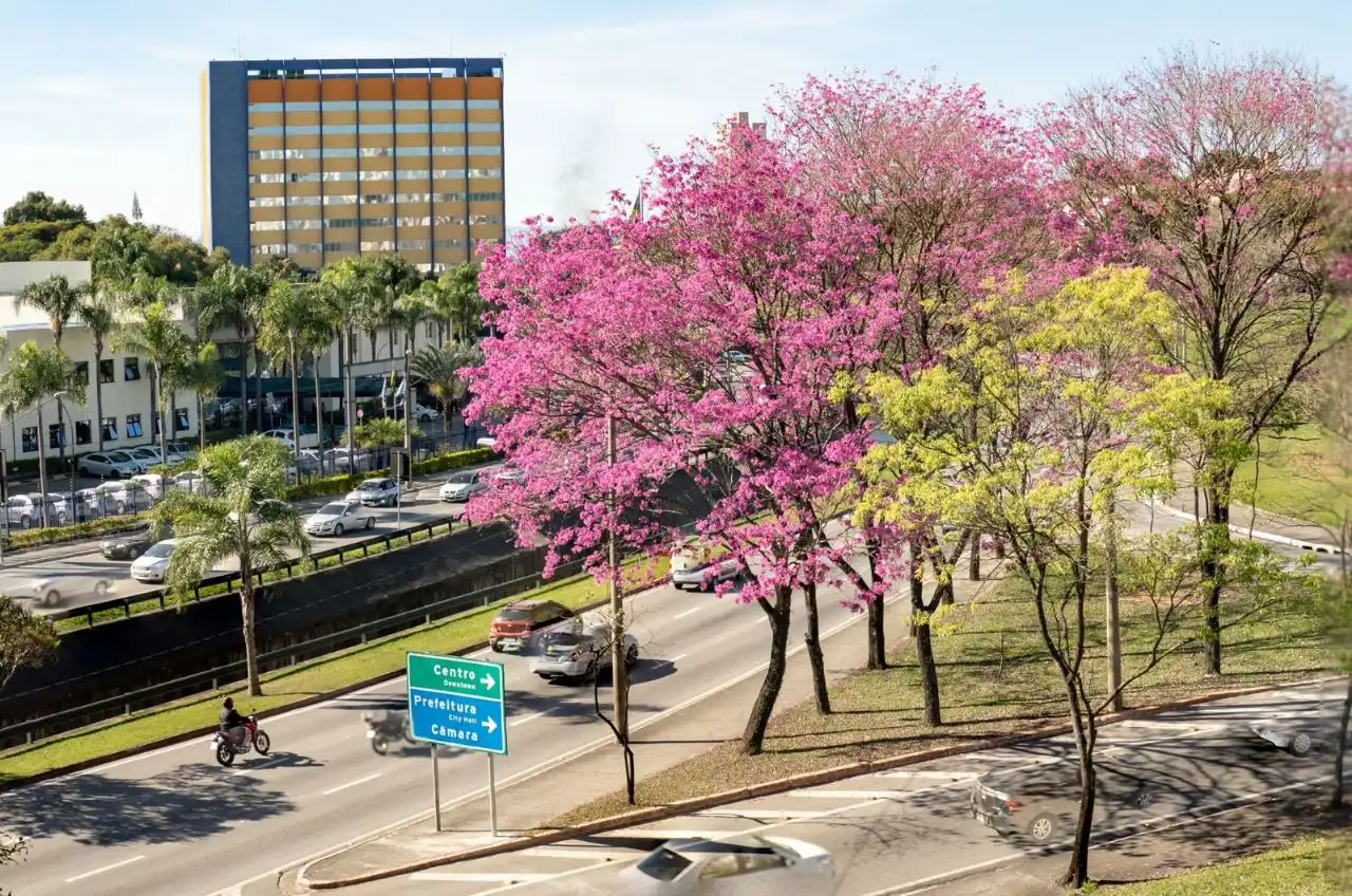 Plantão de atendimento da Prefeitura no feriado de Tiradentes