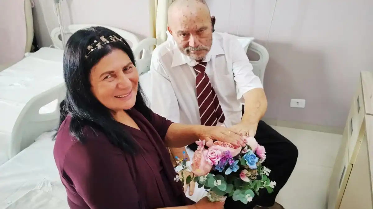 Hospital de Jacareí realiza casamento dentro da internação de oncologia