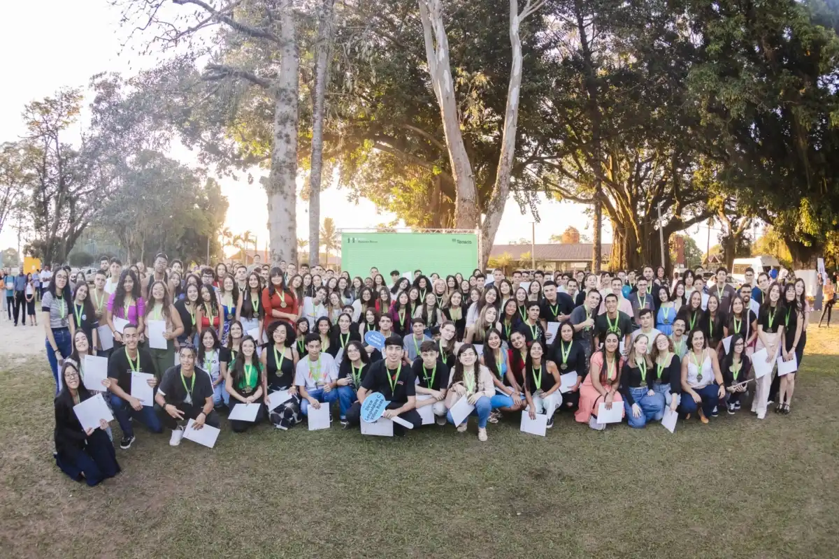 Tenaris premia alunos de Pindamonhangaba que se destacaram nos estudos