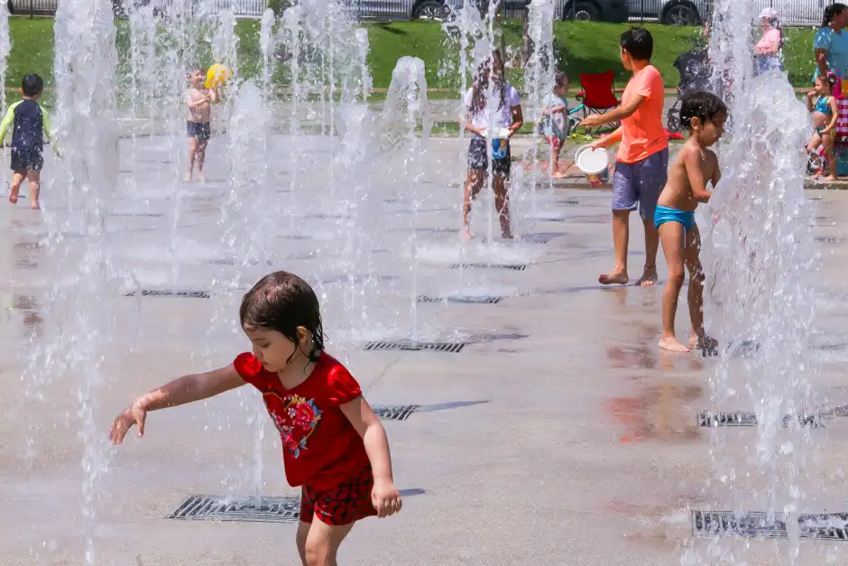 Piscinas verticais funcionarão de terça a domingo em São José