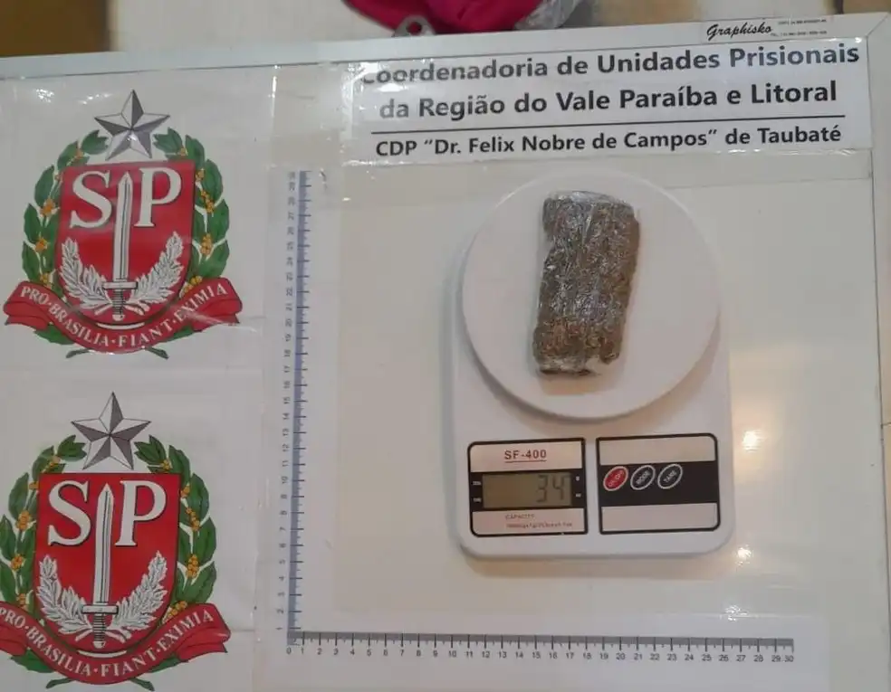 <strong>Mulher é detida após tentar levar droga para o marido em Penitenciária de Taubaté</strong>