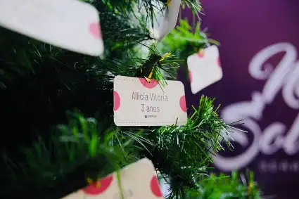 Natal Solidário: Serramar Shopping promove campanha de doação de brinquedos