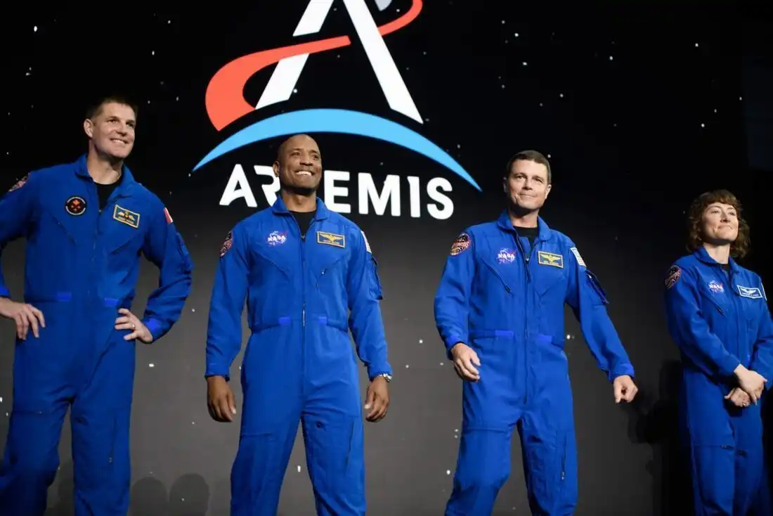 NASA levará negro e mulher pela primeira vez à Lua em 2024