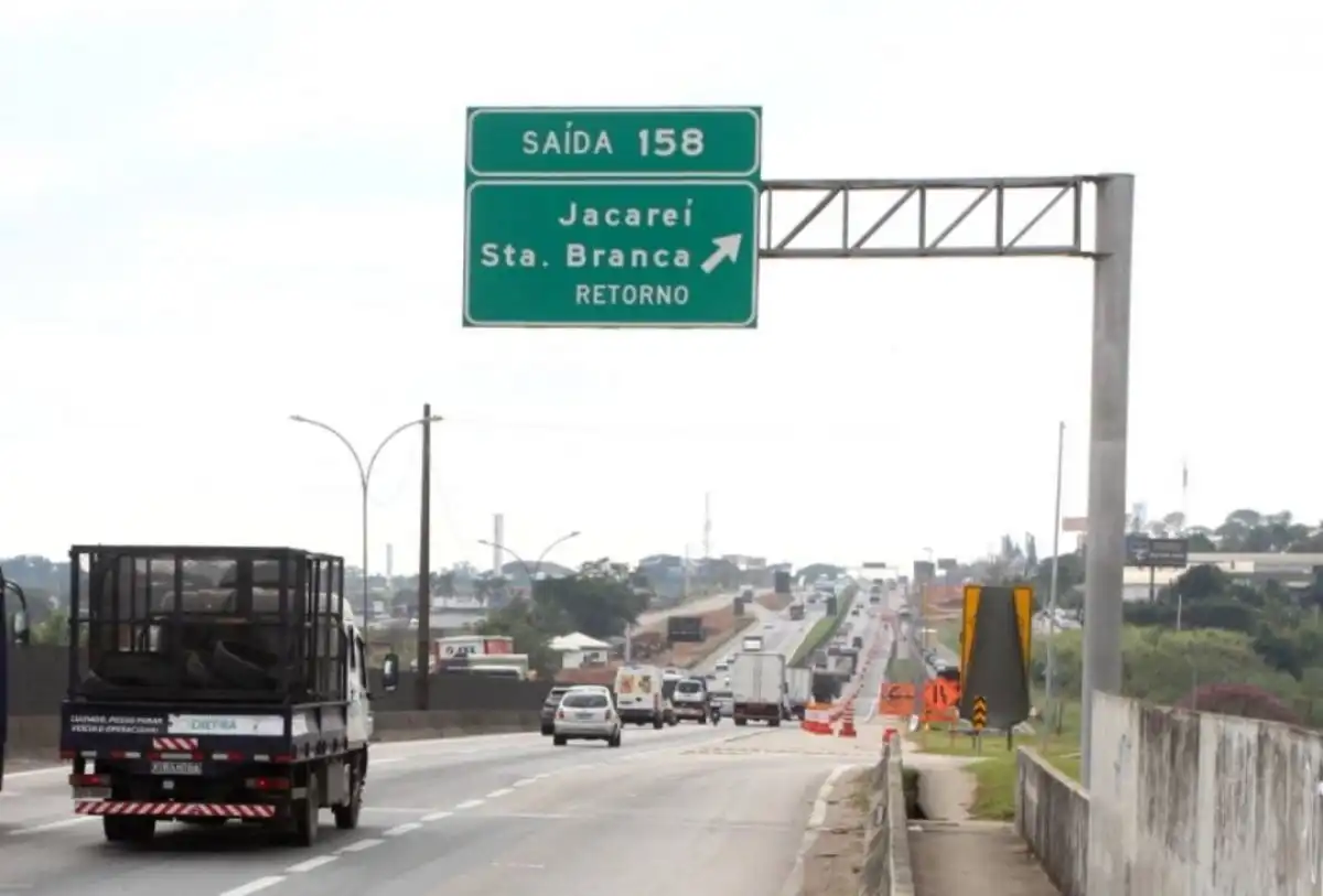 CCR Rio-SP é cobrada por abandono de obras na Dutra em Jacareí 