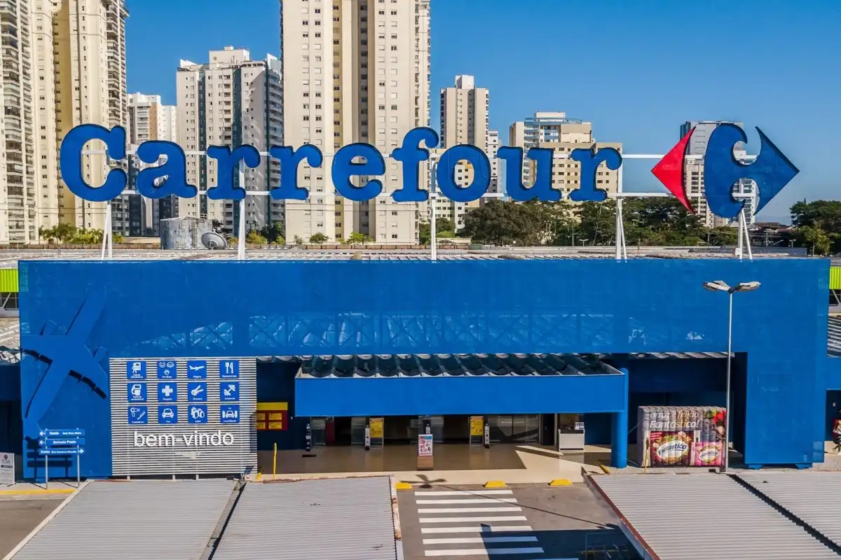 Hipermercado Carrefour de São José dos Campos já funciona 24 horas 