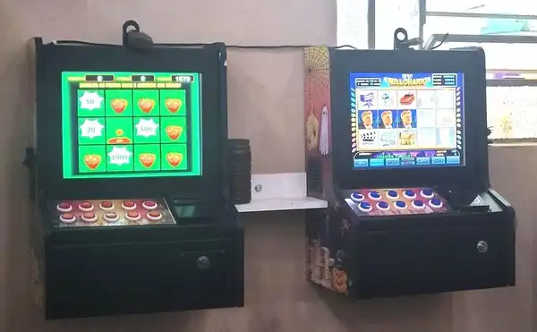 Polícia Militar apreende máquinas caça-níqueis em São José