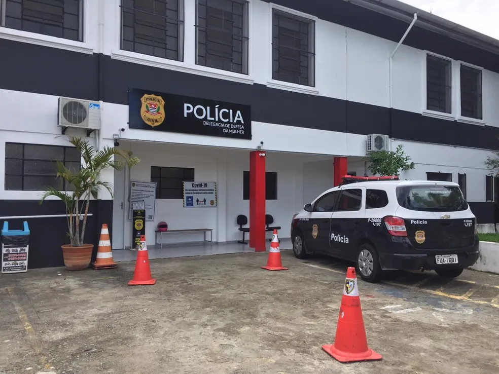 Mulher sofre tentativa de feminicídio a facadas em Guaratinguetá
