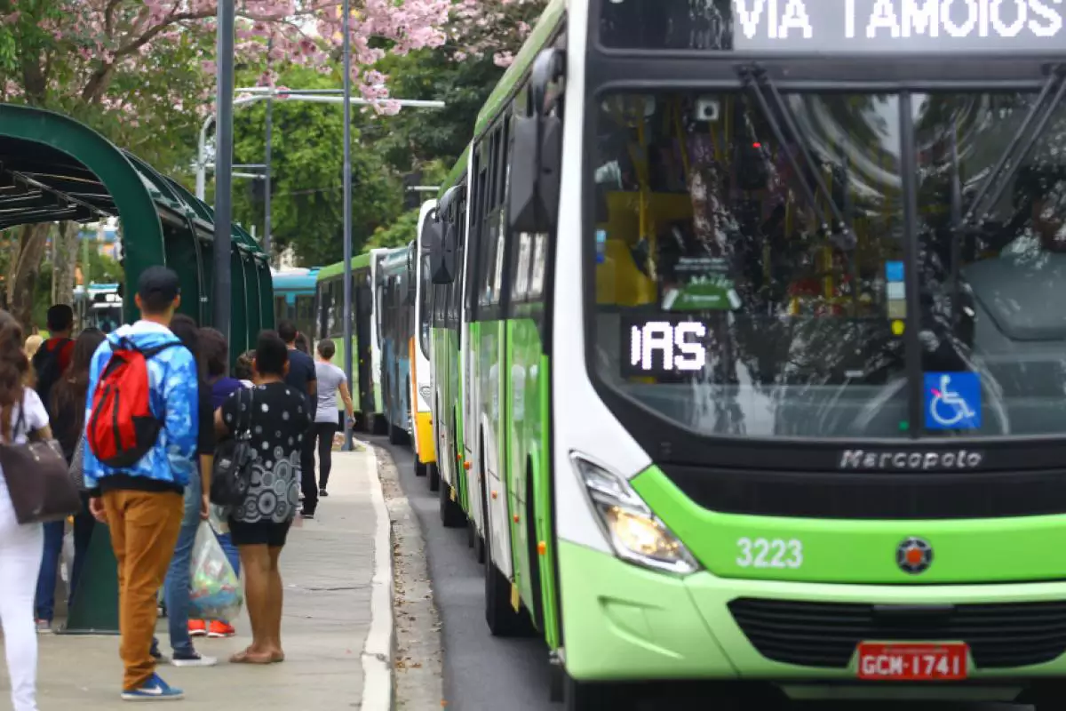 Ônibus podem entrar em greve em São José dos Campos
