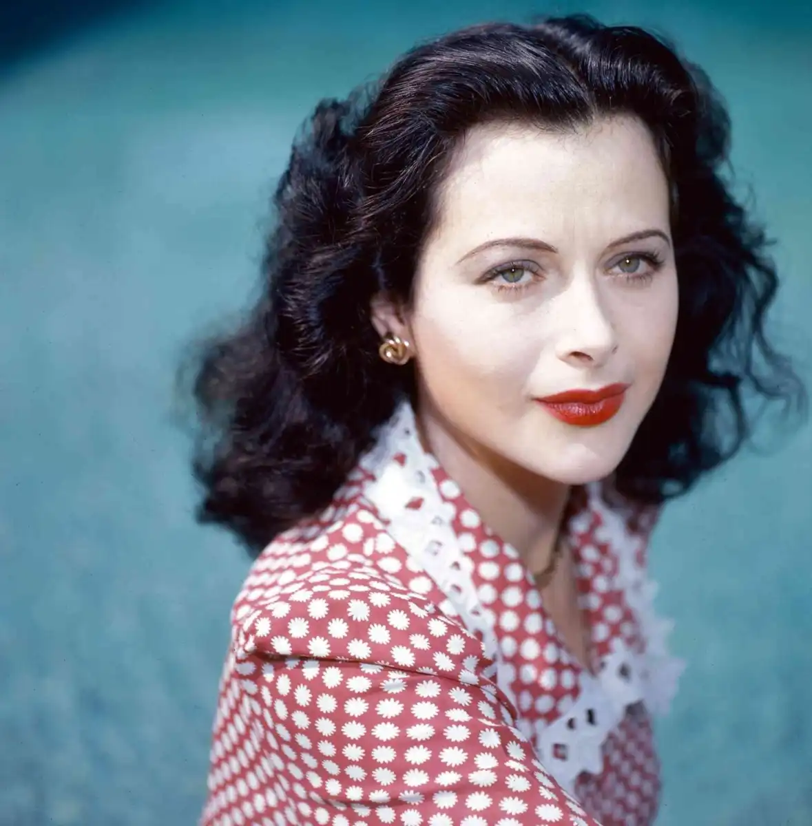 Hedy Lamarr: a beleza que inspirou Branca de Neve e a genialidade por trás do Wi-Fi