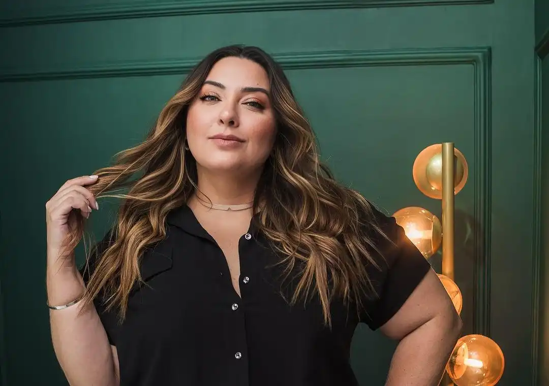 Modelo plus size joseense é convidada para estrear em desfile na São Paulo Fashion Week