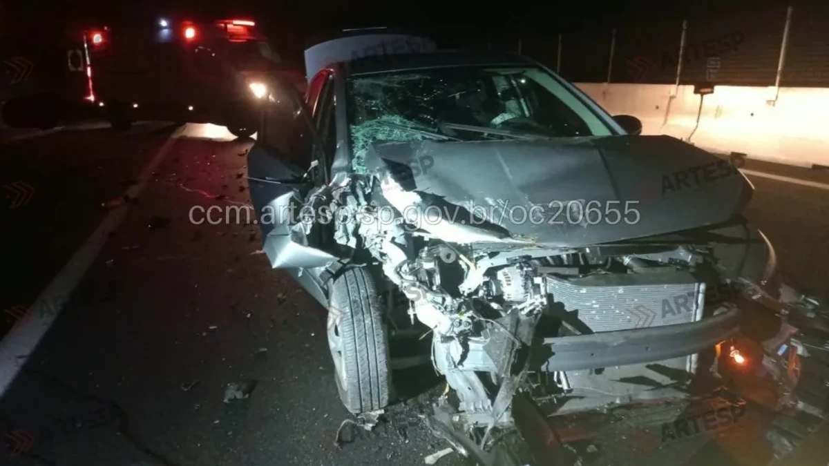 Acidentes na Tamoios em Caraguatatuba e Jambeiro deixam sete feridos
