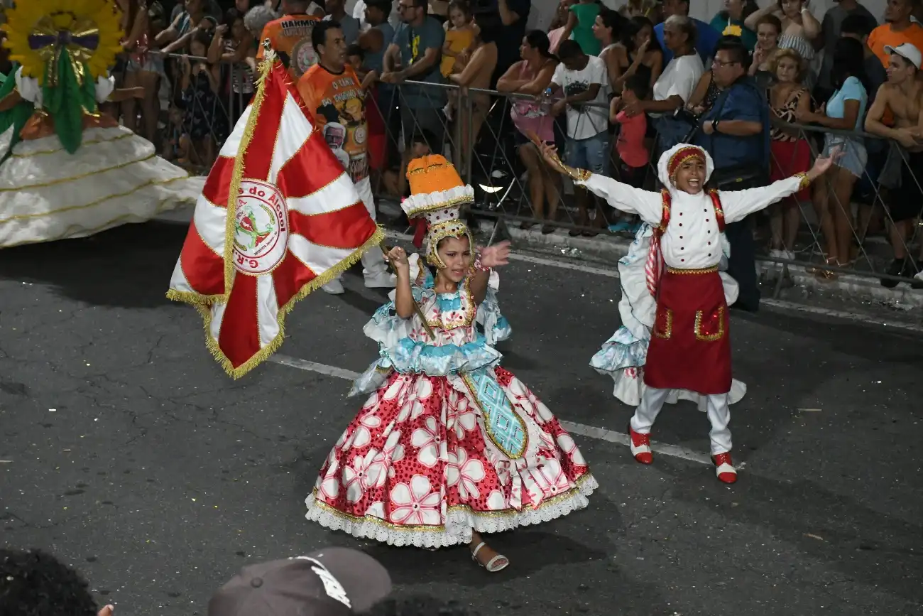 Desfile das Escolas de Samba de Jacareí -11 fev